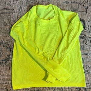 lululemon athletica Neon Yellow Long Sleeve Top size 8!!